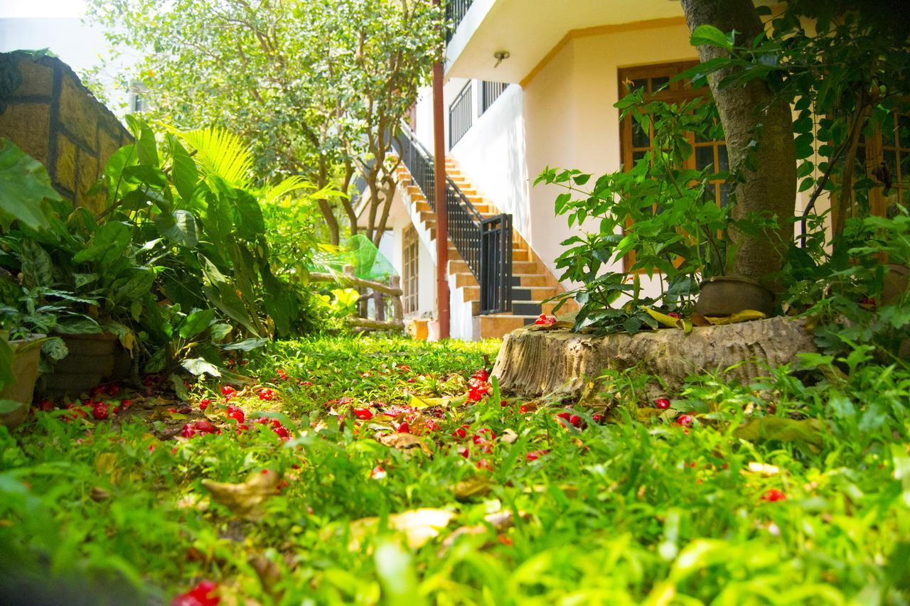 Heavens Door Guest Inn Kandy Eksteriør billede
