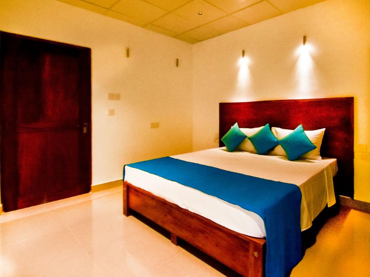 Heavens Door Guest Inn Kandy Eksteriør billede