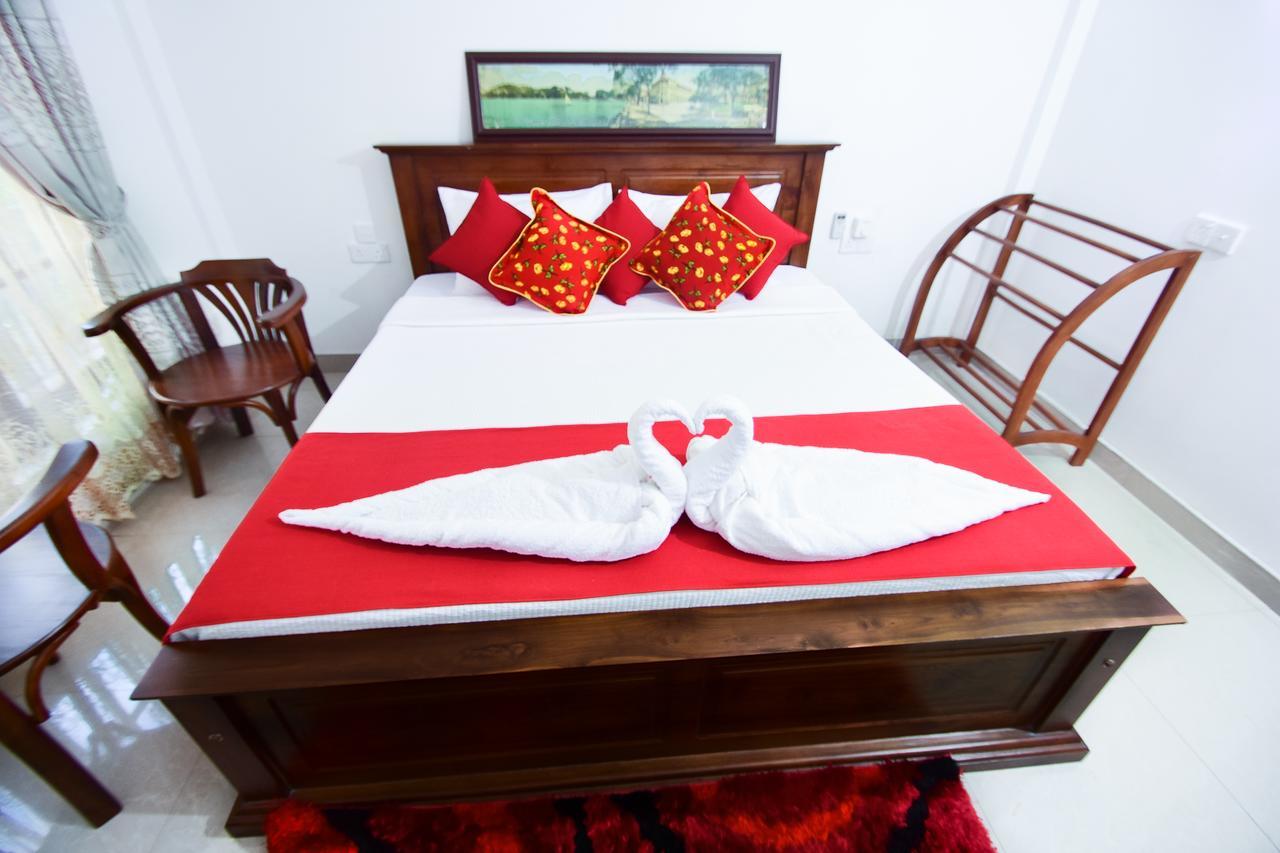 Heavens Door Guest Inn Kandy Eksteriør billede